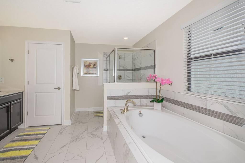 Luxury Villa Inside Storey Lake, Kissimmee - No Extra Fees المظهر الخارجي الصورة